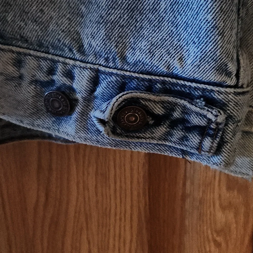 LEVI jacket - Picture 3 of 5